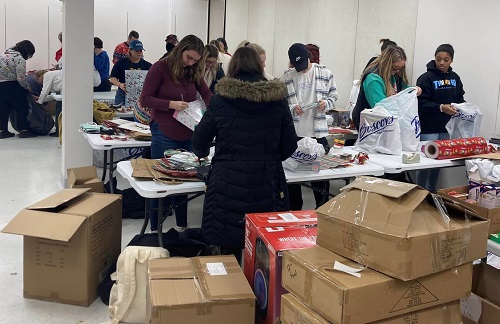 PICPA Members Take Part in the 2022 Valley Santa Event